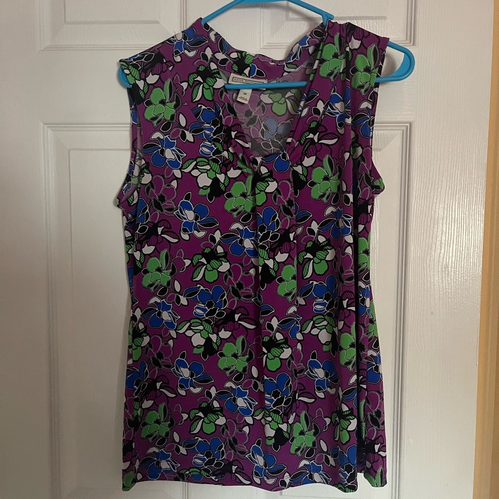 Sleeveless shirt lot